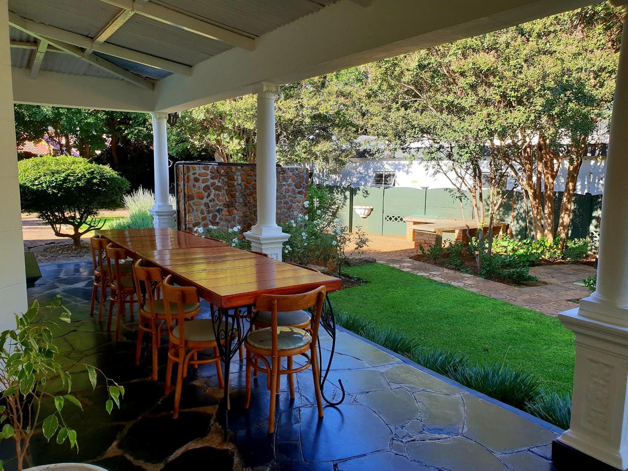 Bauhenia Guesthouse Potchefstroom Exterior photo